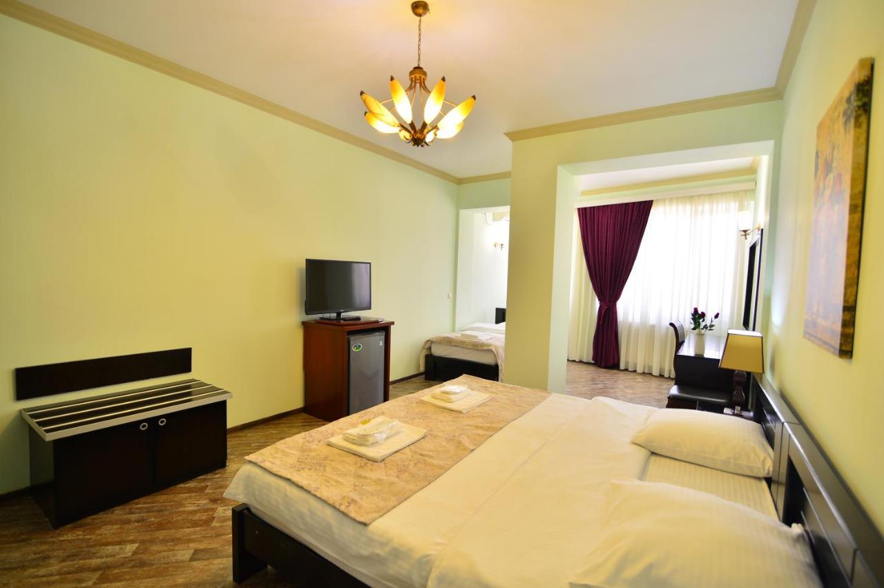 Hotel Blissdom Tbilisi Exterior foto