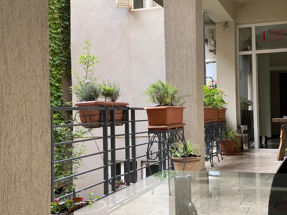 Hotel Blissdom Tbilisi Exterior foto